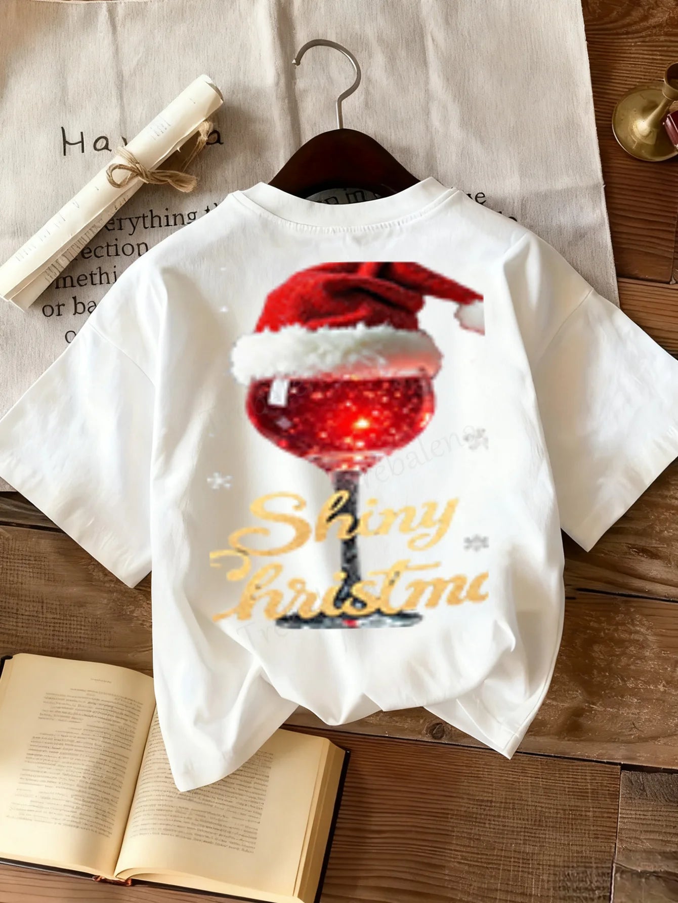 Women T-shirt Christmas T-Shirt "Let His Light Shine" Women's Holiday Tee