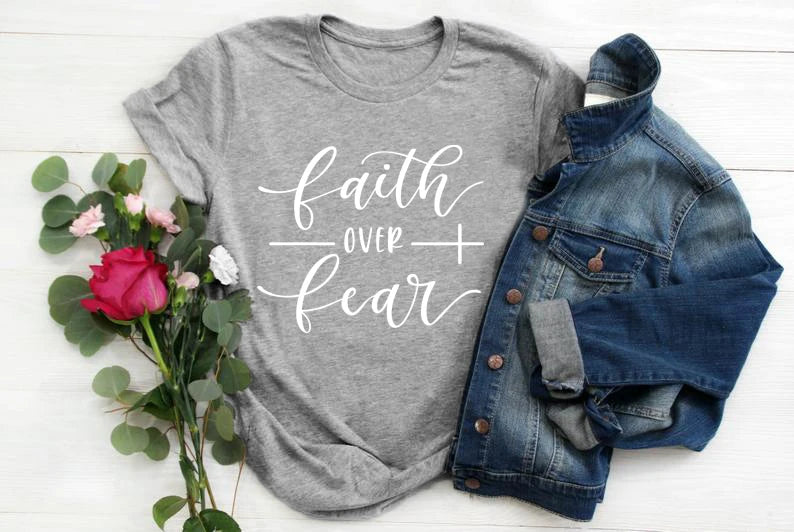Faith Over Fear Christian T-Shirt Religion Clothing For Women Faith Shirt Graphic Fearless Slogan Vintage Grunge Tops Girl tees